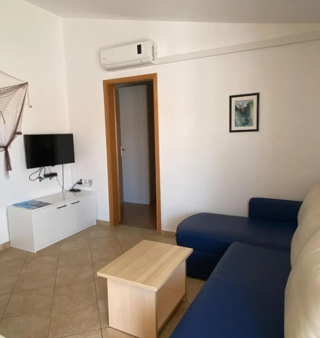 Apartments Draga Vir, Zadar County  Vir